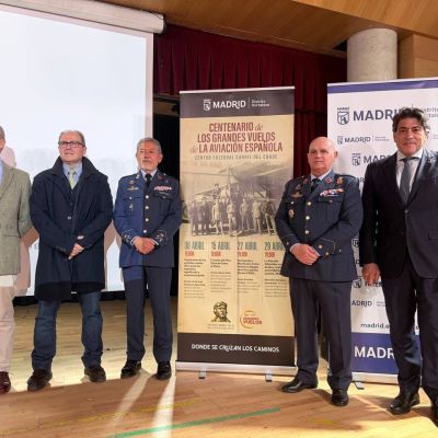 onferencias del Centenario de los Grandes Vuelos de la Aviación Española en el Centro Cultural Carril del Conde